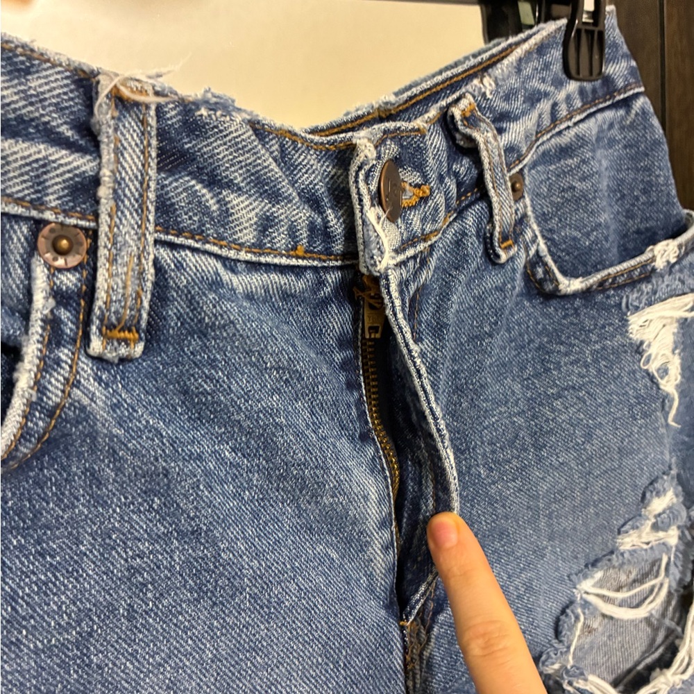 LEI Vintage Blue Distressed Jean Shorts - Picture 3 of 5